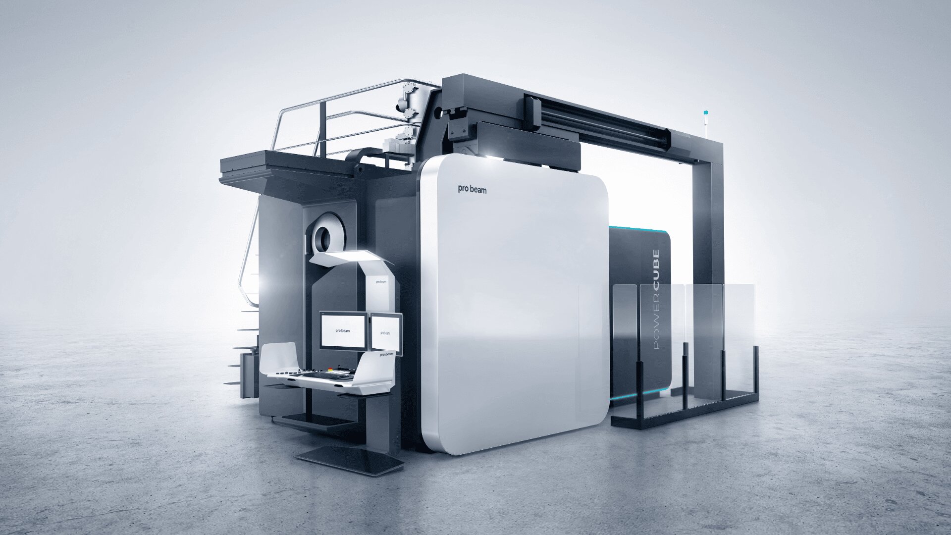Ein großer, moderner industrieller 3D-Drucker mit einem eleganten weiß-schwarzen Äußeren, zwei Computermonitoren an einem eingebauten Schreibtisch und modernen Maschinenkomponenten in einer sauberen, geräumigen Umgebung.