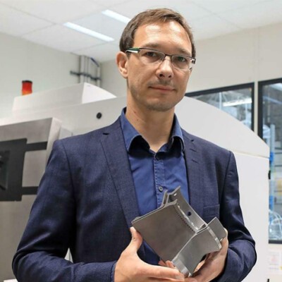 Dr. Sebastian Piegert