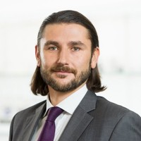 Table Captain: Dr. Marius Lakomiec